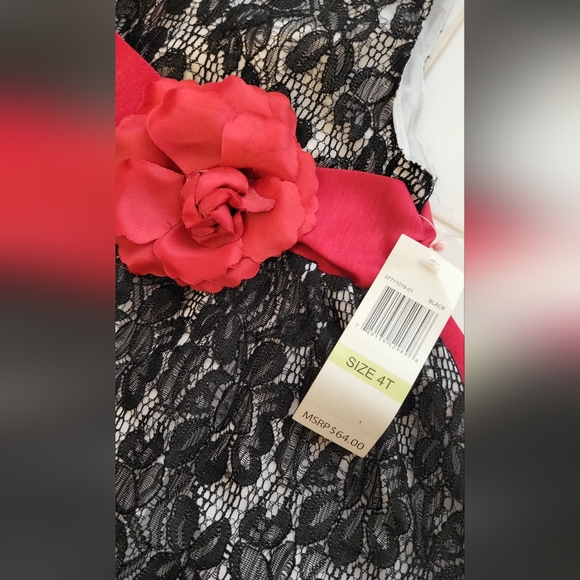 New LILYBIRD black lace/red 🌹 flower 👗 dress size 4T - Picture 4 of 5
